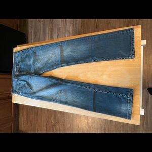 Mens 30x32 levi 511 jeans. Slim fit. Super stretchy. Great condition.
